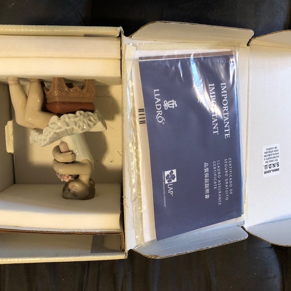 Lladró “First Performance” - Picture 6 of 7